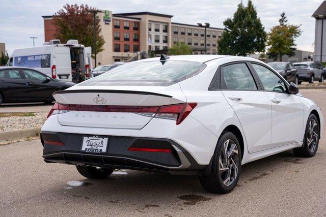 new 2025 Hyundai Elantra car, priced at $21,807