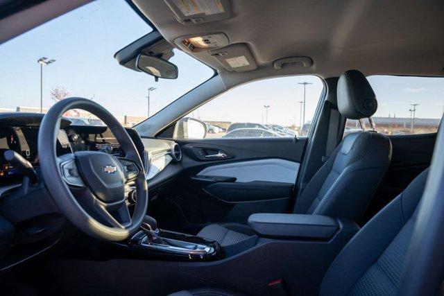 used 2025 Chevrolet Trax car, priced at $21,546