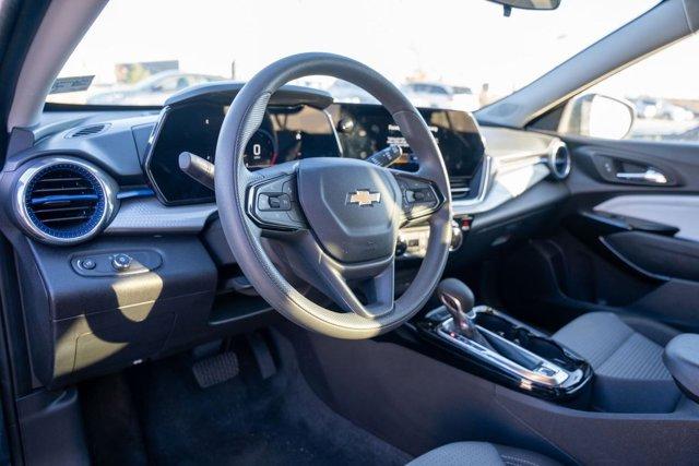 used 2025 Chevrolet Trax car, priced at $21,546