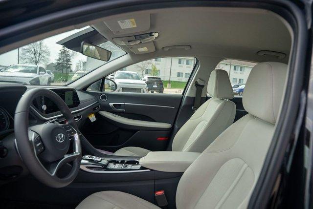 used 2023 Hyundai Sonata Hybrid car, priced at $20,150