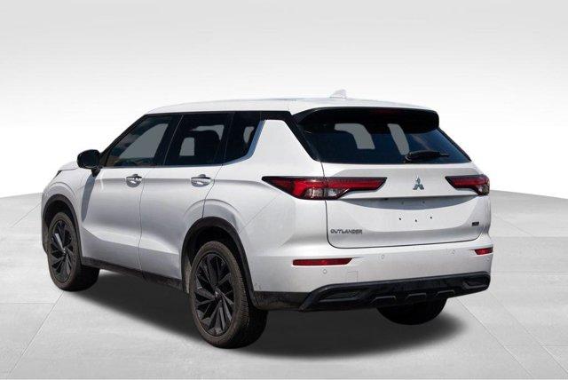 used 2023 Mitsubishi Outlander car, priced at $21,290