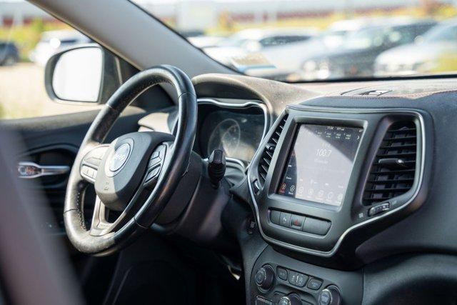 used 2020 Jeep Cherokee car, priced at $22,997