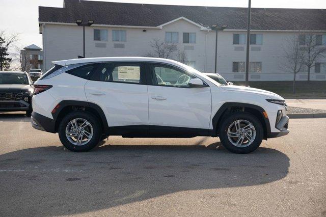 new 2025 Hyundai Tucson car, priced at $33,990