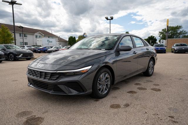 new 2024 Hyundai Elantra car, priced at $25,265