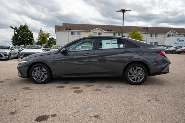 new 2024 Hyundai Elantra car, priced at $25,265