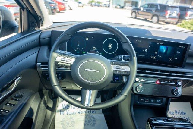 used 2025 Hyundai TUCSON Hybrid car, priced at $33,924