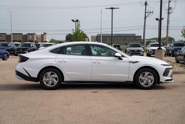 new 2025 Hyundai Sonata car, priced at $28,490