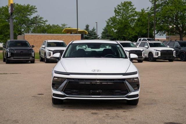 new 2025 Hyundai Sonata car, priced at $28,490