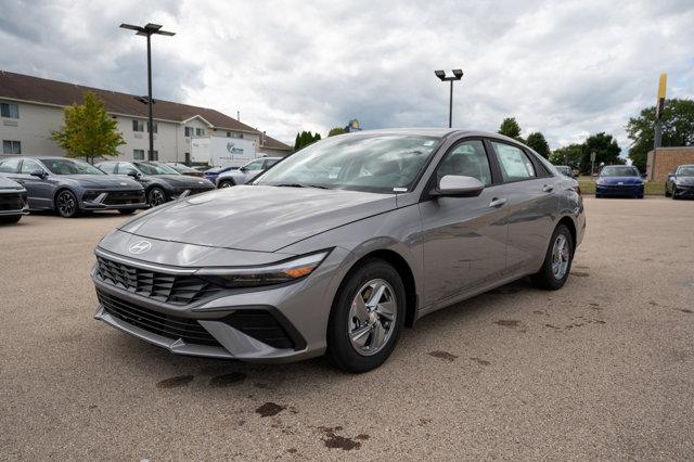 new 2024 Hyundai Elantra car, priced at $21,235