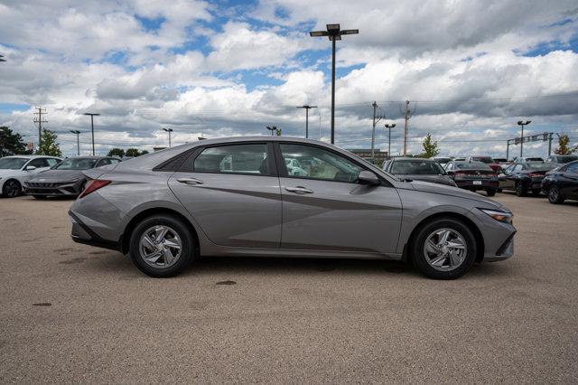 new 2024 Hyundai Elantra car, priced at $21,235