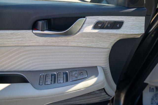 used 2024 Hyundai Palisade car, priced at $38,752