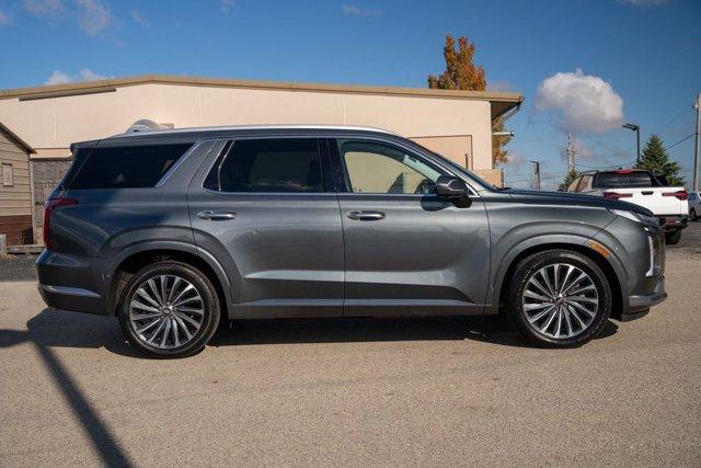 used 2024 Hyundai Palisade car, priced at $38,752