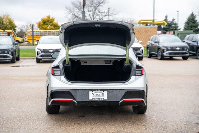 new 2024 Hyundai Sonata car, priced at $28,777