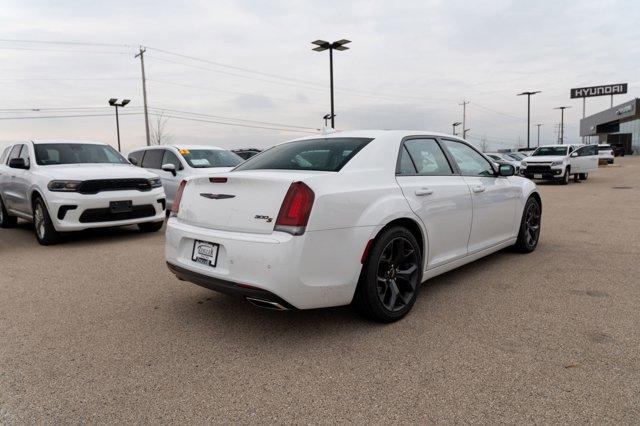 used 2021 Chrysler 300 car, priced at $21,990