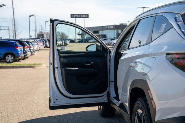 new 2025 Hyundai Tucson car, priced at $34,470