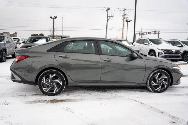 new 2025 Hyundai Elantra car, priced at $22,990