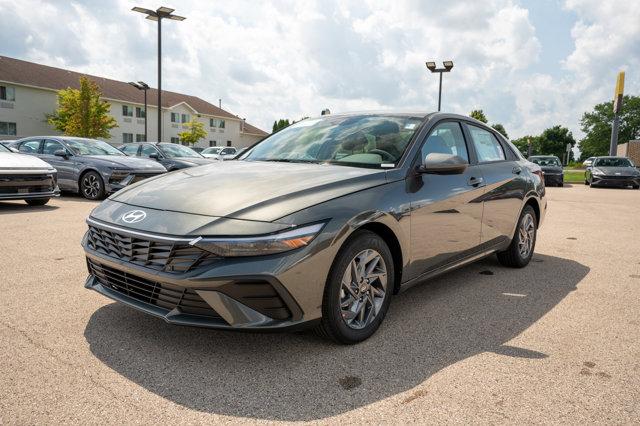 new 2024 Hyundai Elantra car, priced at $23,835