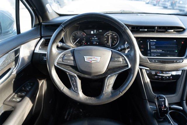 used 2023 Cadillac XT5 car, priced at $29,490