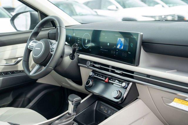 new 2025 Hyundai Tucson car, priced at $33,067