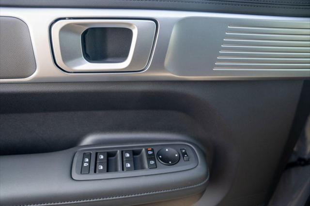 new 2025 Hyundai Santa Fe car, priced at $38,309
