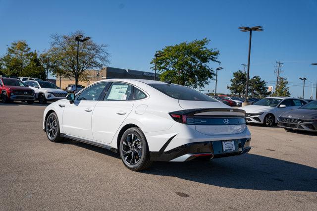 new 2025 Hyundai Sonata car, priced at $30,405