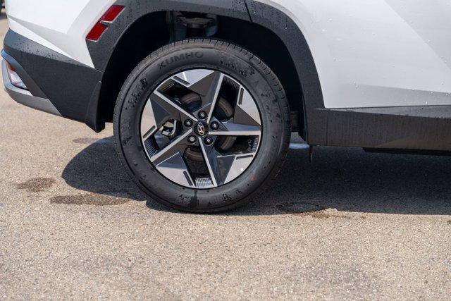 new 2025 Hyundai Tucson car, priced at $32,895