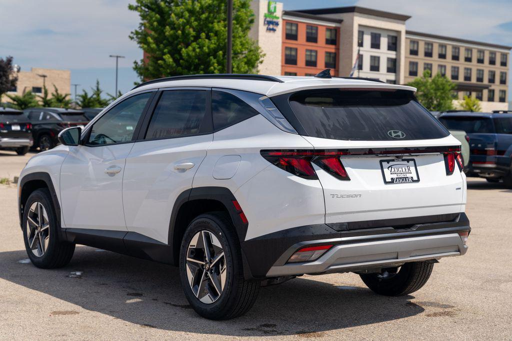new 2025 Hyundai Tucson car, priced at $32,895