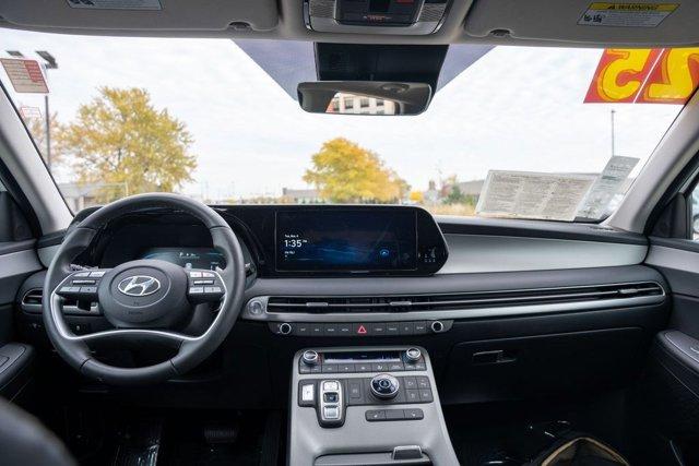 used 2025 Hyundai Palisade car, priced at $43,698