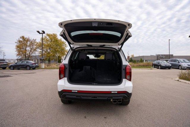 used 2025 Hyundai Palisade car, priced at $43,698