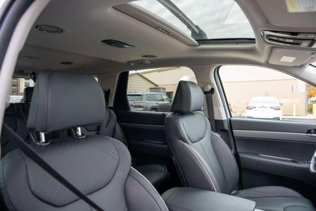 used 2025 Hyundai Palisade car, priced at $43,698