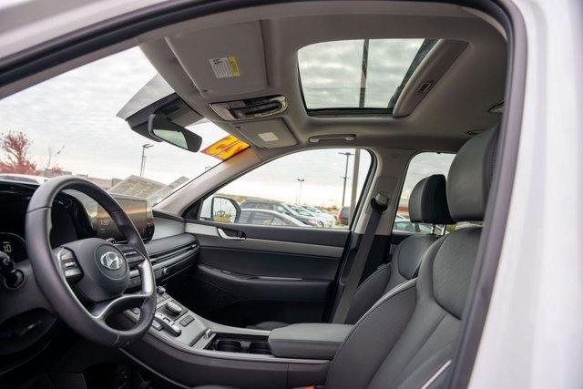 used 2025 Hyundai Palisade car, priced at $43,698