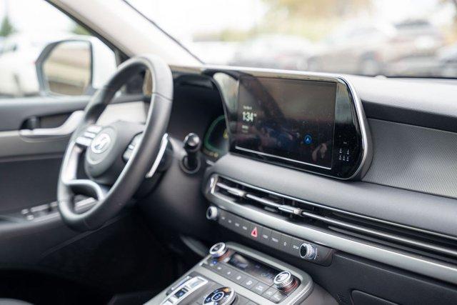 used 2025 Hyundai Palisade car, priced at $43,698