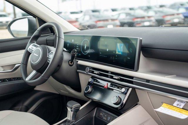 new 2025 Hyundai Tucson car, priced at $34,210