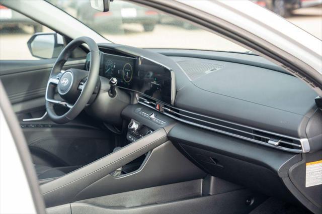 new 2025 Hyundai Elantra car, priced at $29,335