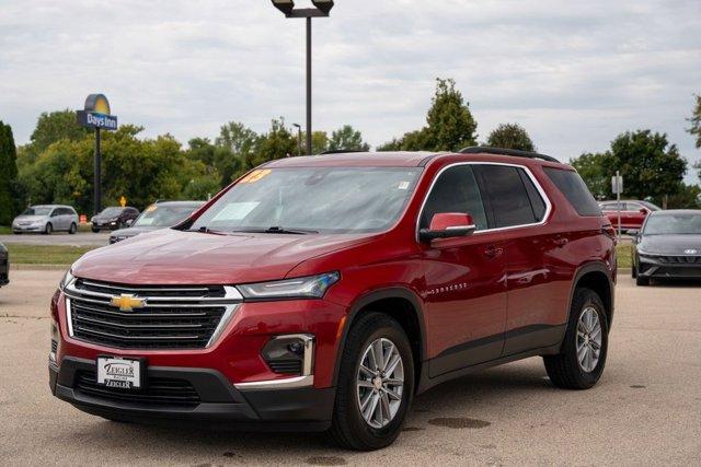 used 2023 Chevrolet Traverse car, priced at $31,899