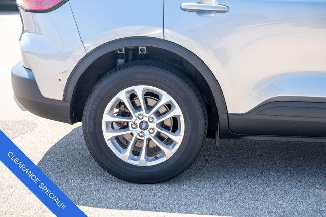 used 2022 Ford Escape car, priced at $18,797
