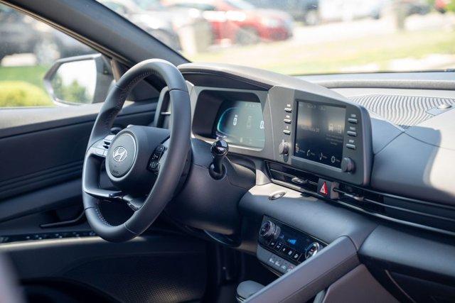 new 2025 Hyundai Elantra car, priced at $21,703