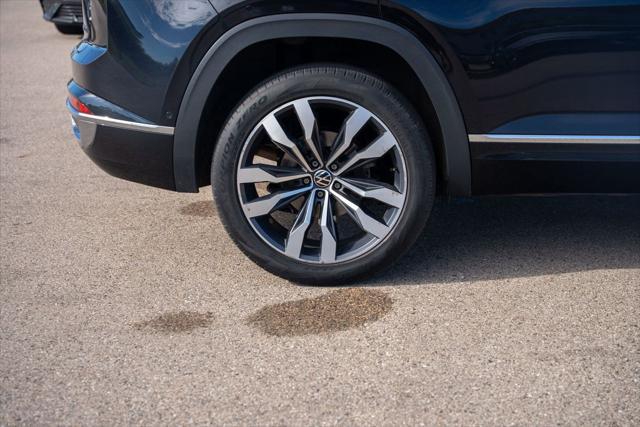 used 2021 Volkswagen Atlas Cross Sport car, priced at $27,654