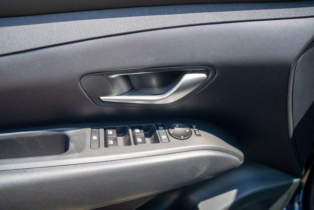 new 2025 Hyundai TUCSON Hybrid car, priced at $36,270