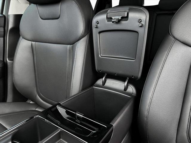 new 2025 Hyundai TUCSON Hybrid car, priced at $37,055