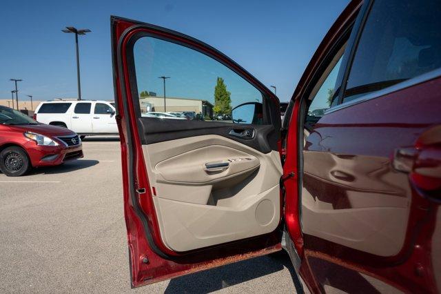 used 2014 Ford Escape car, priced at $7,990