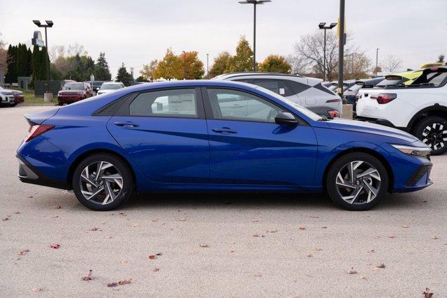 new 2025 Hyundai Elantra car, priced at $21,573
