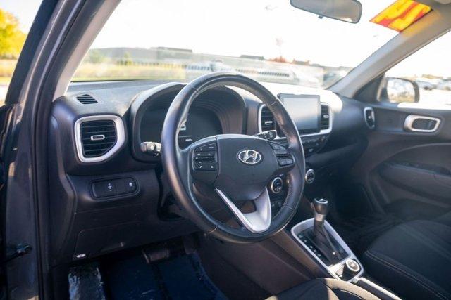 used 2024 Hyundai Venue car, priced at $17,895