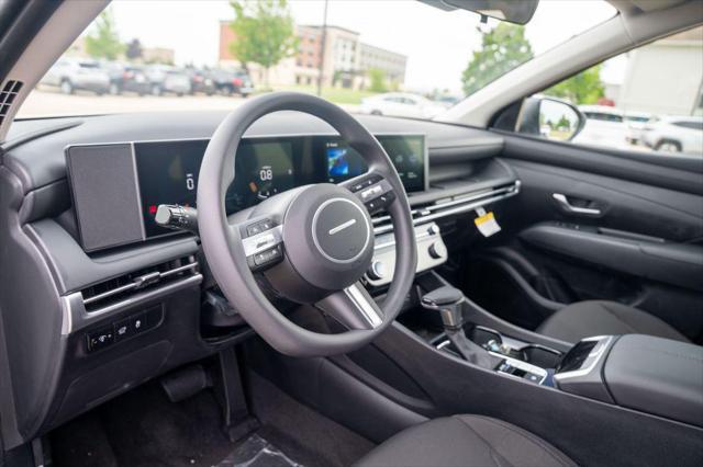 new 2025 Hyundai Tucson car, priced at $32,895