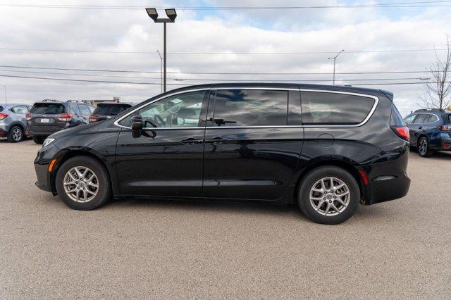 used 2023 Chrysler Pacifica car, priced at $23,490