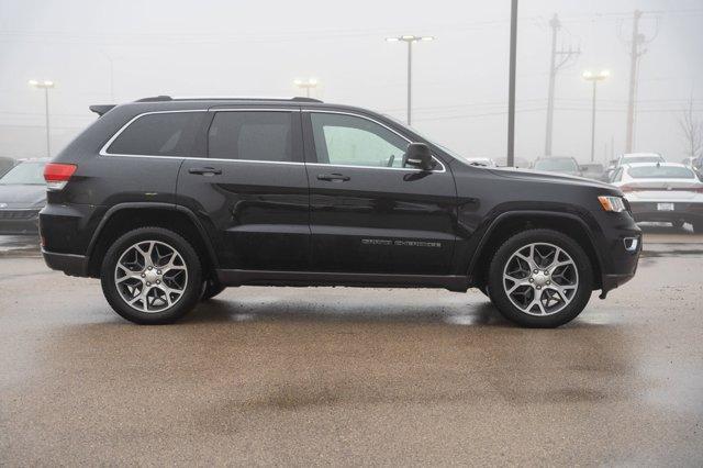 used 2018 Jeep Grand Cherokee car, priced at $17,990