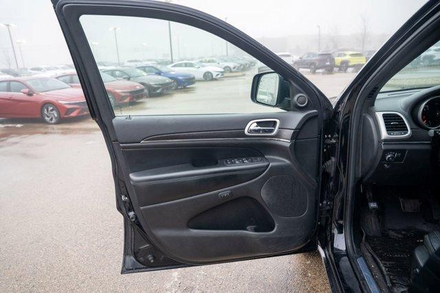 used 2018 Jeep Grand Cherokee car, priced at $17,990