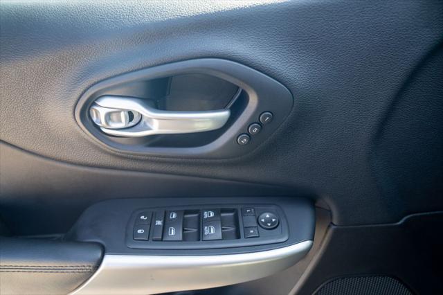 used 2016 Jeep Cherokee car, priced at $21,114