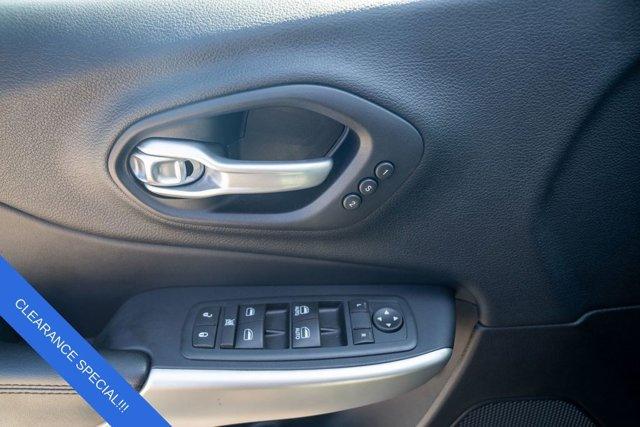 used 2016 Jeep Cherokee car, priced at $18,996