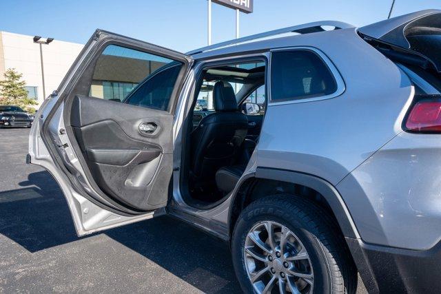 used 2019 Jeep Cherokee car, priced at $16,690